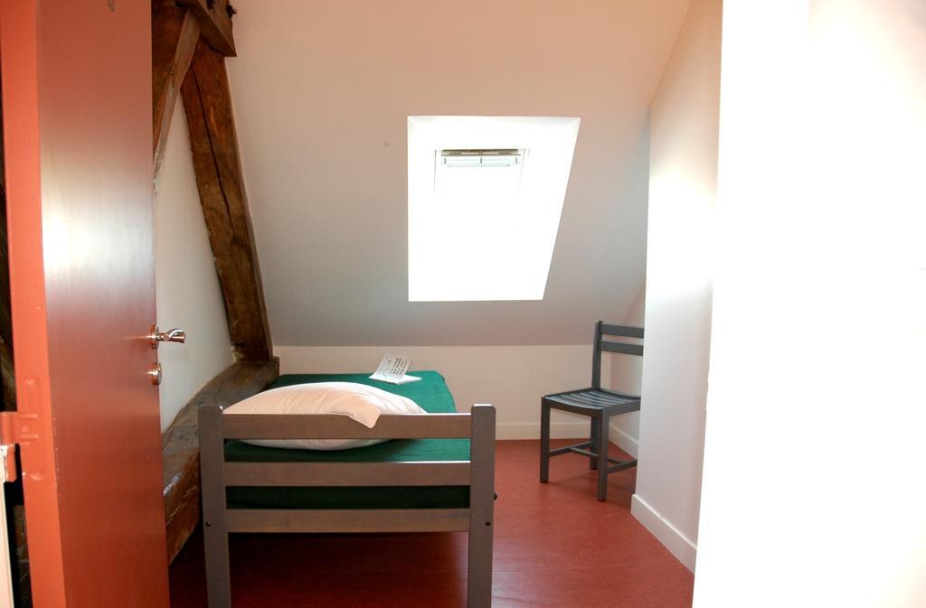 La Maison Des Randonneurs Vandrehjem Auxerre Værelse billede